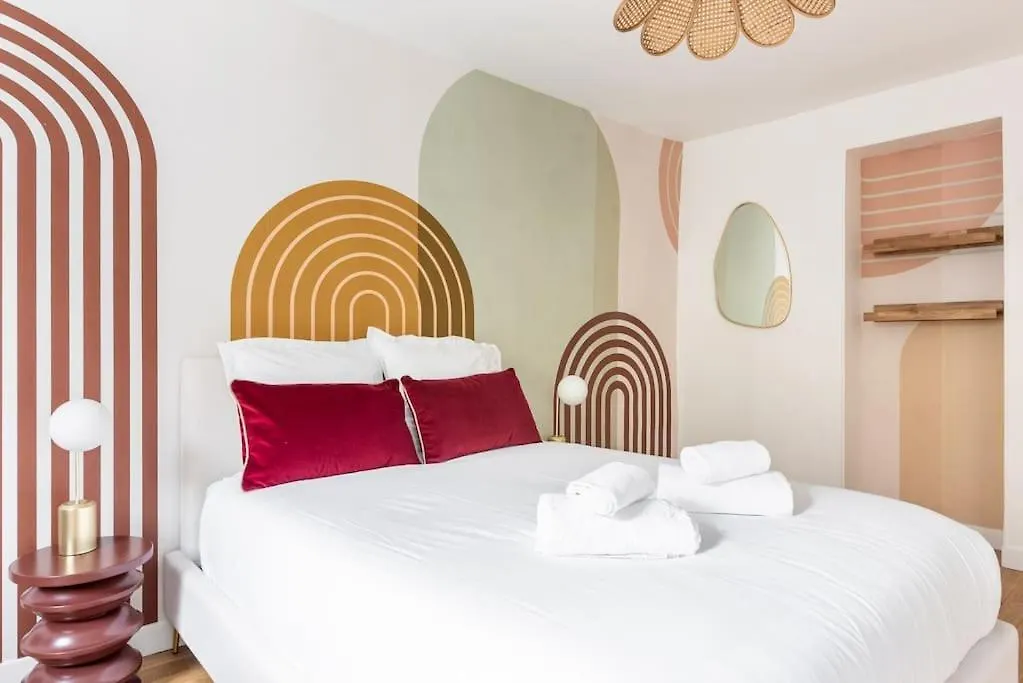 Studio Place De La Nation - V Paris Daire